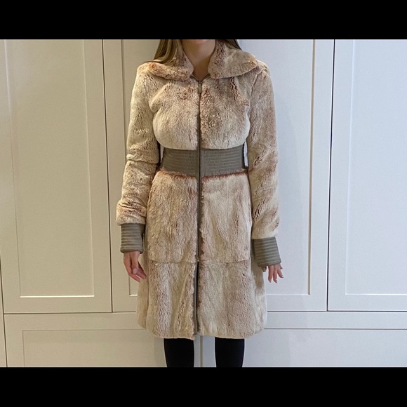 Valentino Jackets & Blazers - Valentino Roma Fur Coat Women size S